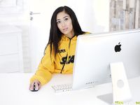 Darcia Lee - Telespriscelt roma punci