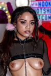Maya Bijou hårde anal tråd