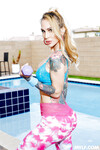 Sarah Jessie den sporty blonde milf
