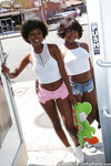 Daizy Cooper er Noemie Bilas en gloryholeban
