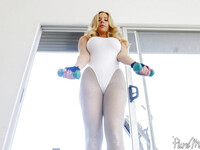Olivia Austin den sporty sexet milf