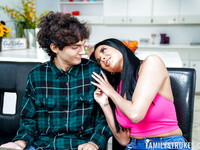 Anissa Kate har sex med teenager dreng