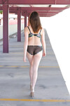 Victoria Formand Voss petit teen chick