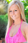 Melissa May leger med sin fisse