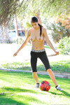 Megan Salinas den store boobed fodbold pige