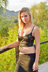 Lacey Johnson, den store blonde tøs