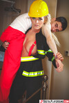 Rebecca Jane Smyte den busty brandmand milf