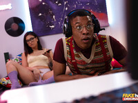 Lena Coxx fucks gamer sort fyr