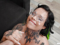 XWife Karen den store swegg tatoveret milf