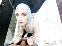 Isabel Love kinky 's arabiske milf fisse dybt inde