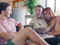 Rødhåret nymfoman fisse slikket og kneppet mens kuku maros husbond faldt