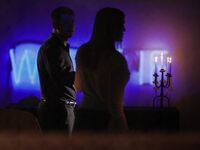 Hot trekant med Alexis Crystal og Kitana Lure 's sorthårede tempo