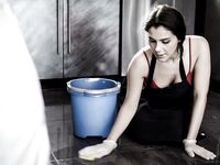 Valentina Nappi får en stor bryst brun fisse fra hendes skæggede elsker