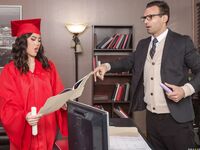 Kendra Spade - en diplomatisk ribanc