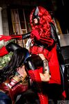 Charlotte Stokely og Romi Rains cosplay lesbiske