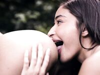 Emily Willis og Gianna Diors tabu lesbiske sex