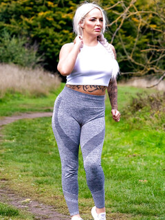 Louise Lee den store røv milf